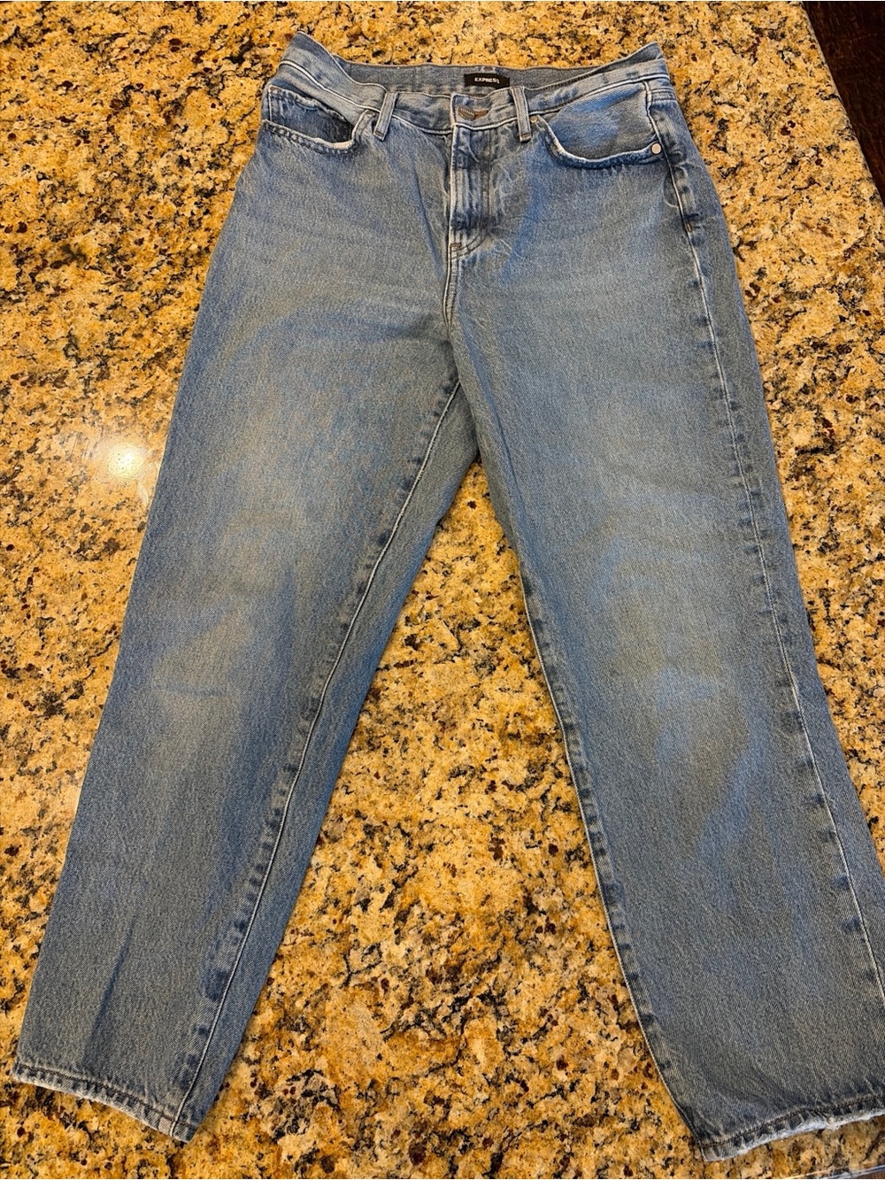 Express Conscious Edit High Rise Straight Ankle Jeans 6R